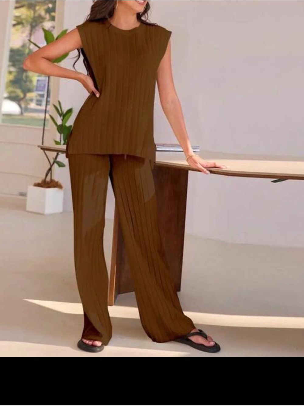 Relaxed Ribbed Two-Piece Pants Set - Brown